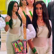 Maybe you would like to learn more about one of these? Surbhi Jyoti Sexy Saree Navel Show Naagin 3 Hd Tv Caps Indiancelebblog Com