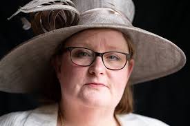 Samaritans go to the Palace