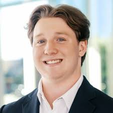 Welcome to my March 2024 sports reporting reel! I'm Drew Hyatt, a  passionate sports journalist at the University of Arkansas with a love for  storytelling and capturing the excitement of the game.