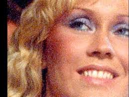 "Por Ella" Roberto Carlos en español (Slides Agnetha Fältskog)