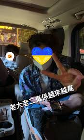 张柏芝晒爱子近照，慨叹老大老二越来越高，三胎小王子打扮超时尚_儿子_Marcus_孩子