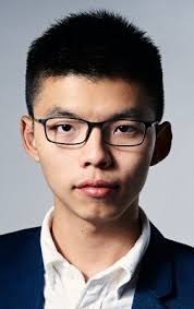 PHÂN TÍCH KINH TẾ: Hồng Kông: Agnes Chow, từ trường trung học đến xuống  đường biểu tình