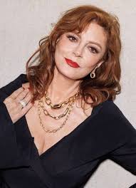 Happy birthday to Susan Logsdon Singer 🎉🎁🎈🍰🎶🎵