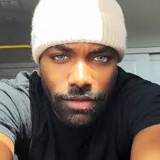 Chris Maney's Instagram, Twitter & Facebook