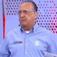 Atualmente, galvão trabalha para a rede globo. O Que E Cateterismo Que Deixara Galvao Fora Da Narracao Da Libertadores 21 11 2019 Uol Vivabem