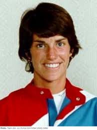 Leslie Milne's Instagram, Twitter & Facebook