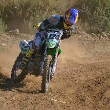 El sanjuanino alberto wey zapata, quien había perdido un brazo tiempo atrás en un accidente de auto, falleció esta tarde al sufrir un accidente en una competencia de motocross que se disputaba en. Rwujc78k29ebgm