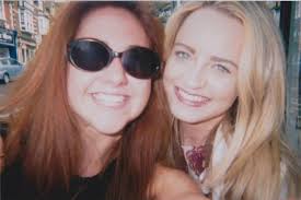 Lindsay Wimms (@lindsaywimms)