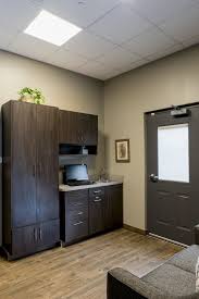 Medical Exam Room Animal Care Exam Room With Images Medical Office Decor Clinic Design Veterinary Hospital