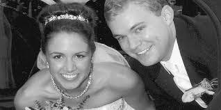 Sandy Macy's Instagram, Twitter & Facebook