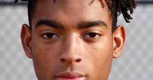 Roundup: L-P track sweeps home meet