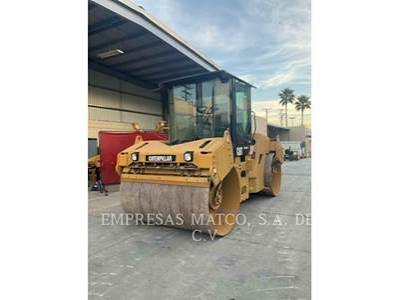 Caterpillar CB534B Smooth Drum Roller