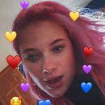 Nora Beal's Instagram, Twitter & Facebook