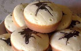 Bolu sendiri adalah kue yang mempunyai tekstur lembut serta mempunyai rasa yang manis. Bolu Panggang Santan Mini Bolu Panggang Santan Mini Resep Bolu Panggang Mini Oleh Urk2706 Cookpad Tidak Hanya Enak Namun Teksturnya Lembut Dan