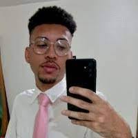 Luis Hodge's Instagram, Twitter & Facebook