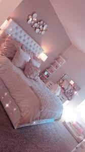 Pin By Alexis Tensley On Bedroom Room Ideas Bedroom Girl Bedroom Decor Bedroom Decor