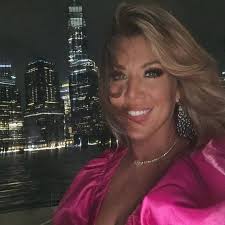 nate bargatze charleston