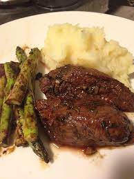 Balsamic Rosemary And Garlic Kangaroo With Parsnip Mash Except With A Different Meat Kangaroo Meat Recipe Kangaroo Recipe Diet Recipes Low Calorie
