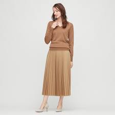 Discover the selection of maxi, mini or midi pleated skirts and find the perfect romantic allure meets metropolitan style with pleated skirts. Uniqlo Women S Clothing Pleated Long Skirt Skirt Uniqlo Organ Skirt 429211 Uniqlo Shopee Malaysia