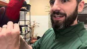 Meet Jasper! (Solomon Island Eclectus Parrot)