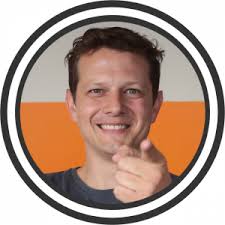 Speaker Germán Bernhardt