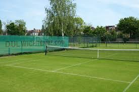 Finding the best tennis court will depend on your needs, experience, and skill level. 6 London Tennis Courts That Actually Have Grass