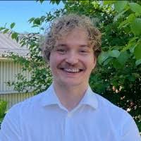 100+ perfiles de «Fant»