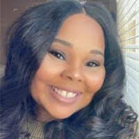 Lauren Tarver's Instagram, Twitter & Facebook