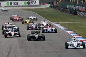 Superleague formula is a new motor racing formula, which started in 2008, at donington park. Superleague Formula Back Of The Grid Co Uk Blog