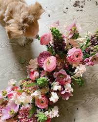 Table Tulip On Instagram Don T Forget To Stop And Smell The Flowers Thursday Thursdaymotivation Bestfriends Bestagram Friendship Friends Ne I 2020