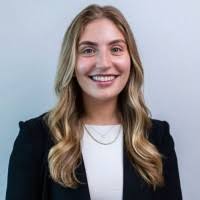 400+ Profile mit dem Suchbegriff „Levitt“