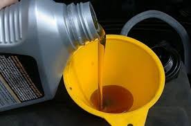 How much oil is too much? Overfilling Engine Oil What To Do When There S Too Much Of A Good Thing