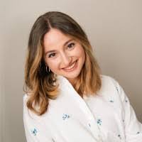 Danielle Debellis's Instagram, Twitter & Facebook