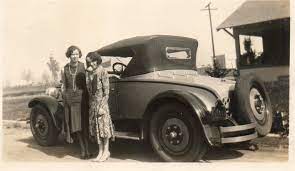 Pin By Kelli Jo Mathis On Roaring Twenties Roaring Twenties Antique Cars Vintage