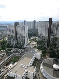 And social interaction, hence the community and leisure spaces. Wohnpark Alterlaa In Alten Und Neuen Stadten