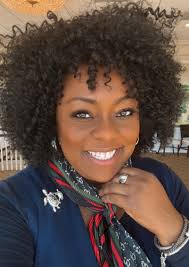 Danielle Hayes (@thepreachingexecutive) • Instagram photos and videos