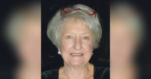 Danna Thompson Obituary