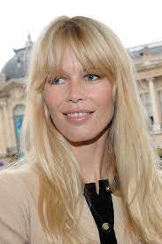 In her early career, she was compared to brigitte bardot. Claudia Schiffer Wikidata