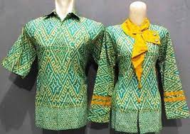 Sekarang ini model baju kerja wanita modis dan cantik sangat banyak. 10 Model Baju Batik Guru 2020 Modis Terbaru
