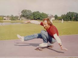Die skateboarderin sicherte sich in den usa einen der begehrten startplätze. Skateboard Pionier Titus Dittmann Skateboarden Wird Sich Durch Olympia Verandern Forderbeispiele Athletenforderung Stiftung Deutsche Sporthilfe