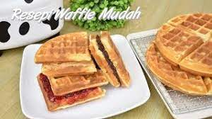 Cara memasak waffle ialah dibakar di atas api membuat waffle jadi rangup. Cara Membuat Waffle Mudah Waffle Recipe Homemade Youtube