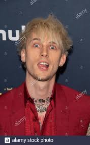 Megan fox and machine gun kelly make their red carpet debut as a couple at 2020 amas. Colson Baker Aka Machine Gun Kelly Stockfotos Und Bilder Kaufen Alamy