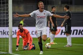 De jong previously played for dzc '68, de graafschap, twente, borussia mönchengladbach. Nufc Fans Are All Saying Same Thing After Luuk De Jong Fired Sevilla Into Europa League Final Chronicle Live