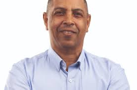 Anthony Brito es recibido con júbilo y alegría en el Multiuso de los Tres  Ojos