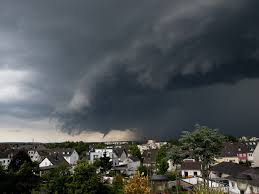 A shelf cloud, associated with a heavy or severe thunderstorm, over swedish island of öland in the baltic sea. Mayo Clinic Q A Your Child S Storm Anxiety