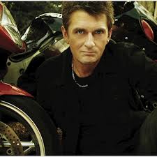 Provided to youtube by wm uk. Mike Oldfield Udiscover Artist Page