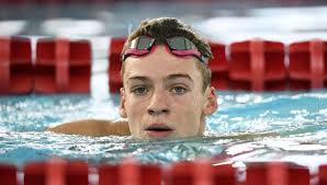 Léon Marchand, un nageur pressé