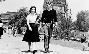 CUMPLEAÑOS DEL ACTOR. HÉCTOR GODOY... Un día como hoy, 28 de febrero, pero  del año 1928, nace en la Ciudad de México el actor Héctor Godoy. Inició su  carrera en el Cine