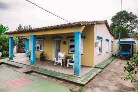 Casas particulares are a form of accommodation in cuba. Case Particular A Cuba Consigli Per Dormire Con Meno Di 30 Euro