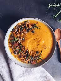 Soupe De Courge Butternut Carottes Et Poireaux Clemfoodie Soupe Courge Courge Butternut Recette Soupe Butternut